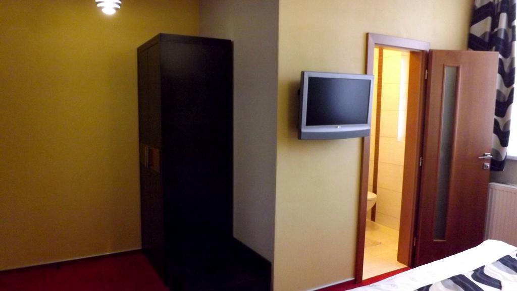 Guest House Penzion Fortuna تفردوشين الغرفة الصورة
